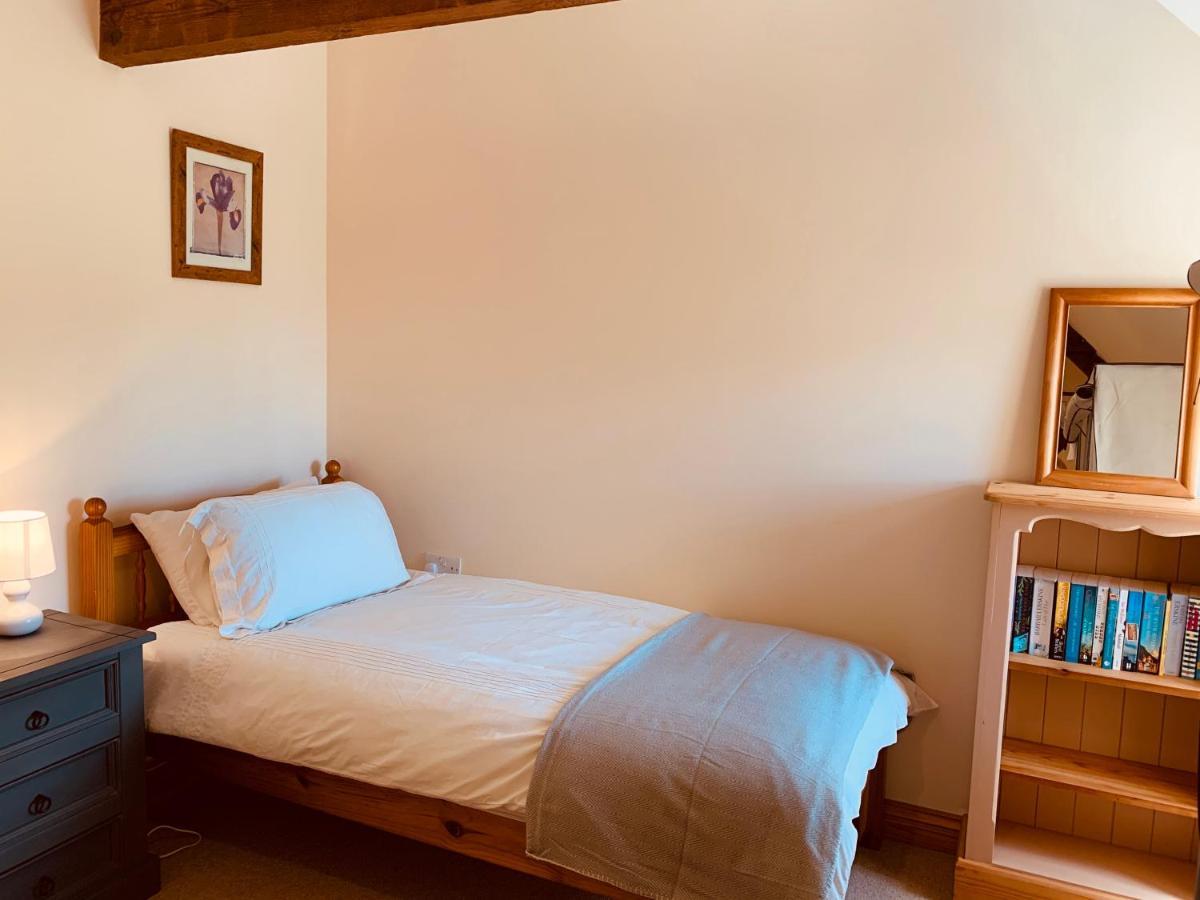 Villa The Granary Abergavenny Esterno foto